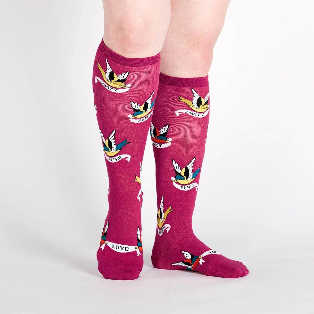Knehøye sokker med fuglemotiv